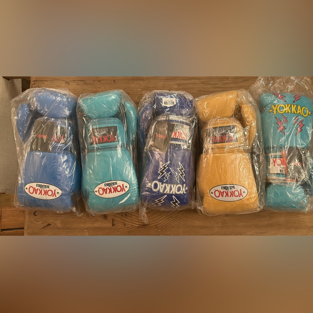 YOKKAO Gloves 14oz